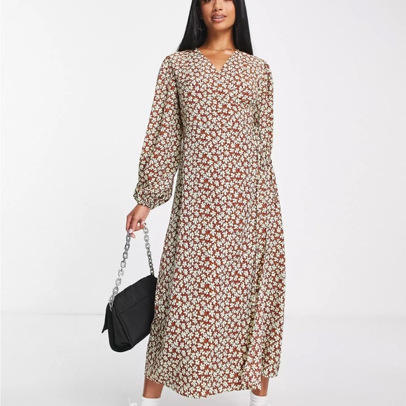 Glamorous Petite Wrap Midi Dress in Brown Green Ditsy (NWT) - Picture 3 of 8
